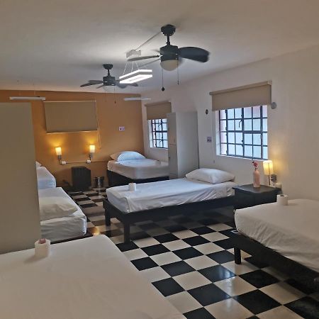 Casa San Juan Bed & Breakfast Merida Bagian luar foto