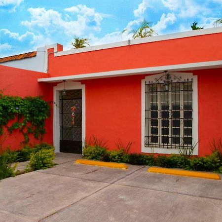 Casa San Juan Bed & Breakfast Merida Bagian luar foto