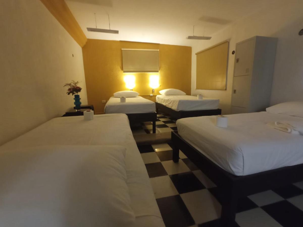 Casa San Juan Bed & Breakfast Merida Bagian luar foto