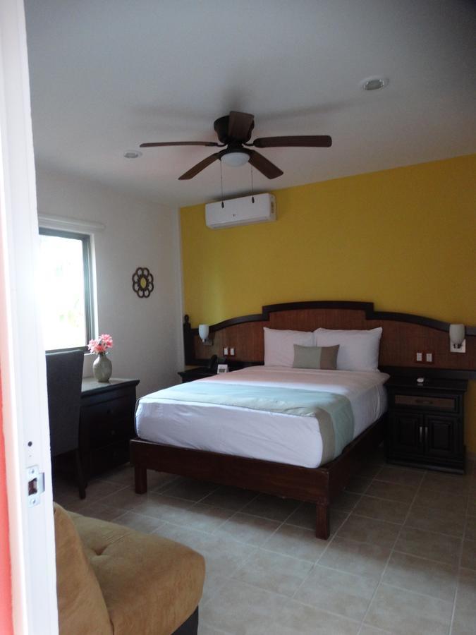 Casa San Juan Bed & Breakfast Merida Bagian luar foto